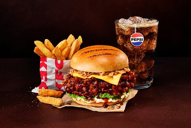 Sticky BBQ Drip Burger Meal menuspotuk